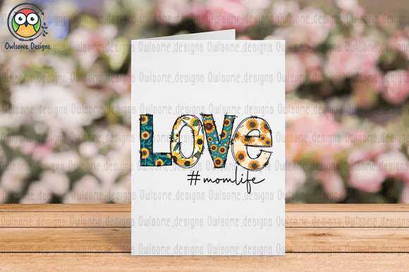 Love momlife t-shirt design