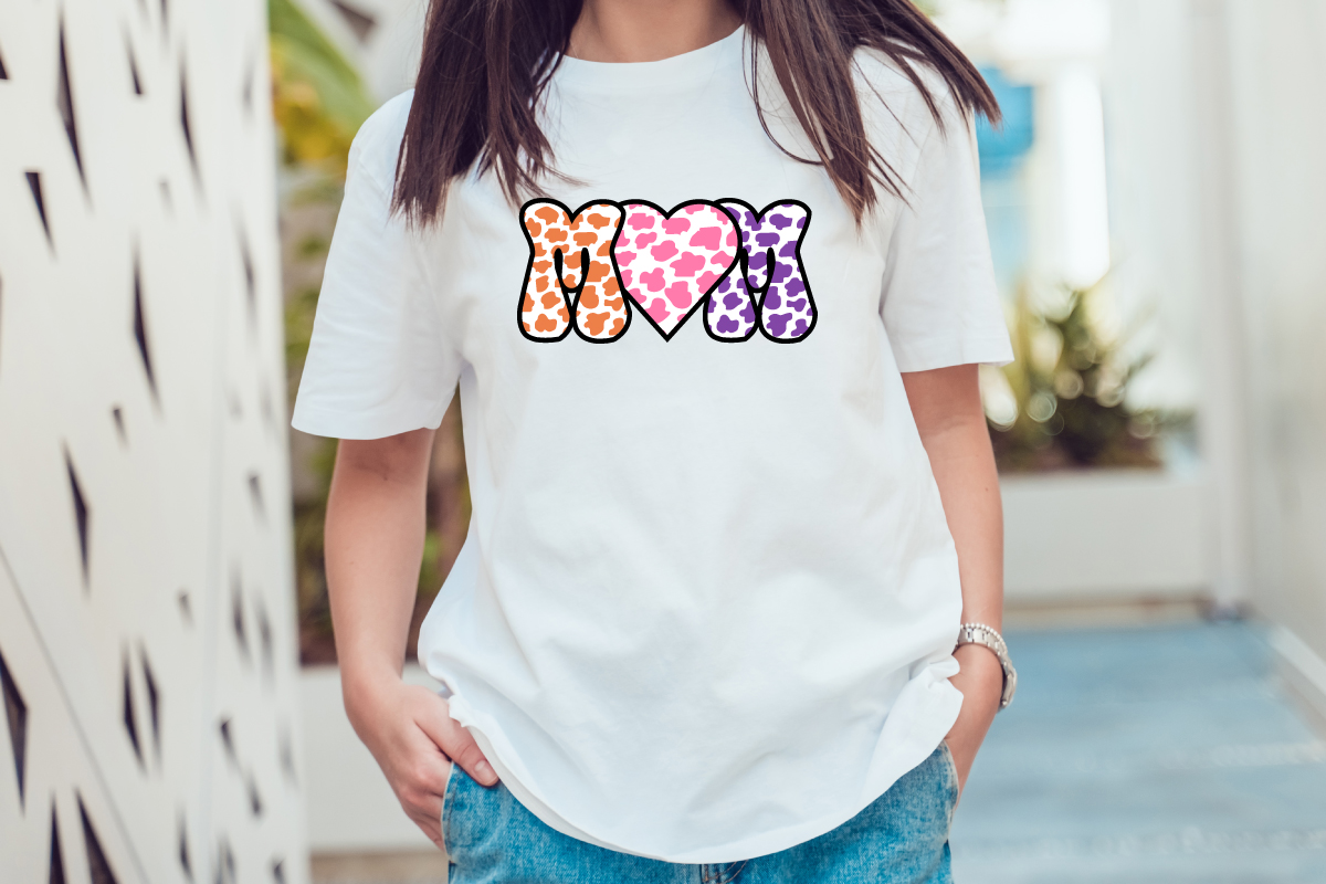 Roblox Style Watercolor T-Shirt for Gamers - Cool and Comfortable Tee for  Kids and Adults - Unique Gift for Roblox Fans