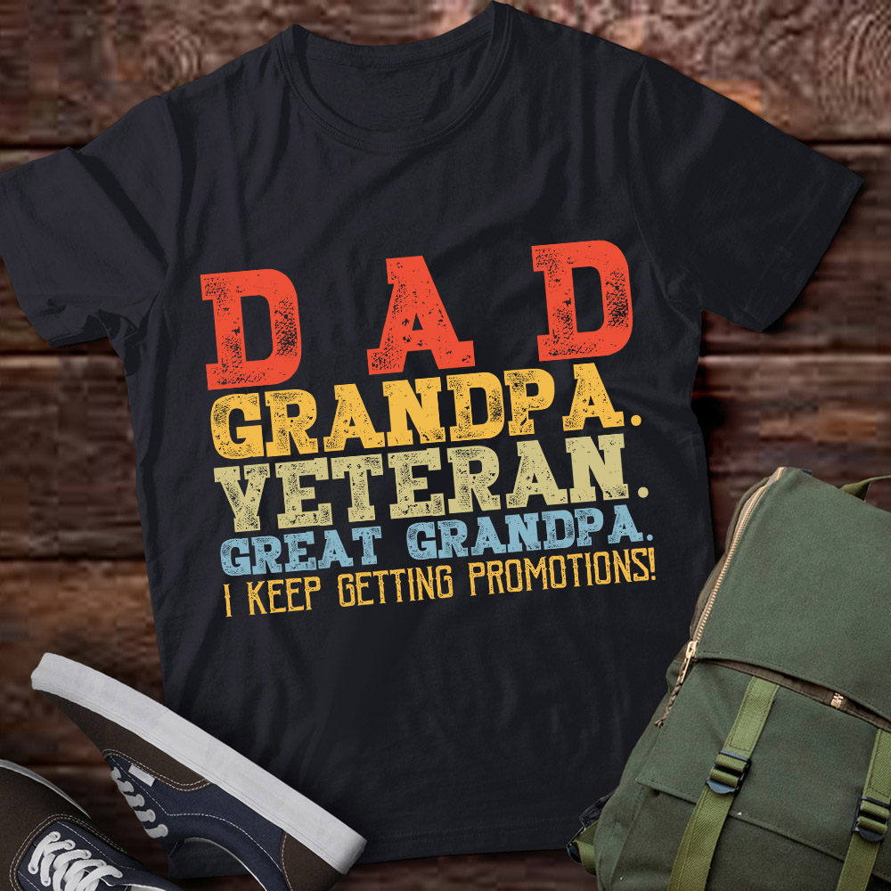 Fathers Day Dad Grandpa Veteran Great Grandpa from Grandkids T-Shirt ...