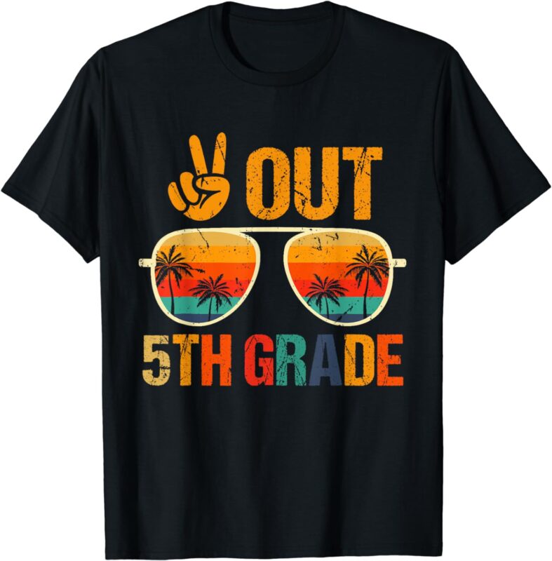 Retro Peace Out 5th Grade Groovy Happy Last Day Of School T-Shirt