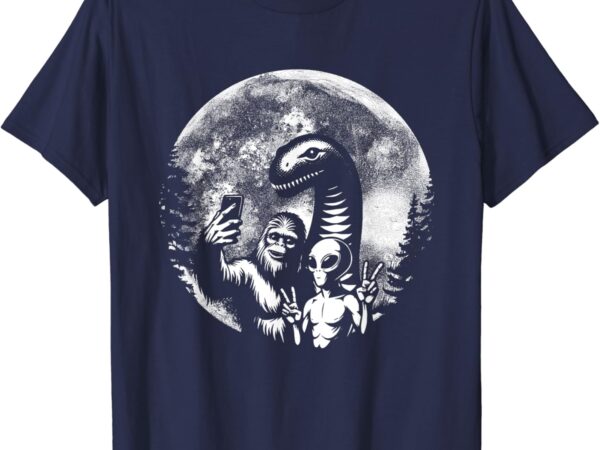 Funny bigfoot sasquatch alien loch ness full moon selfie t-shirt