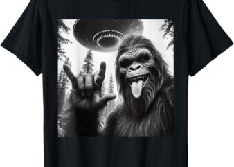 Funny Sasquatch Bigfoot Rock On Selfie With UFO Alien T-Shirt