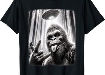 Sasquatch Selfie Big Foot Rock On UFO Alien Funny 0HJXK2 T-Shirt